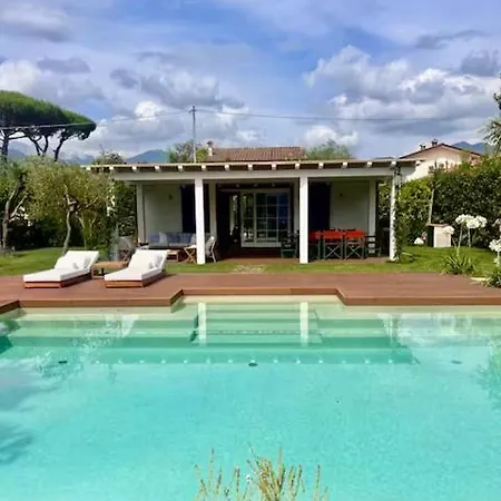 Nati * Forte dei Marmi